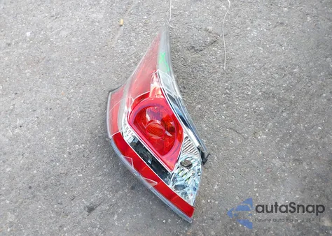 2015 Nissan Altima 2.5/2.5 S/2.5 Sl/2.5 Sv z USA, uszkodzony, nr VIN 1N4AL3AP7FN880379